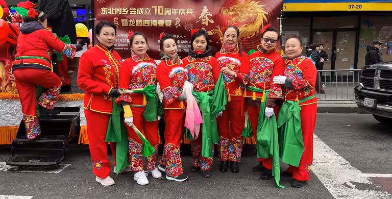 2024纽约东北同乡会康乃馨大游行