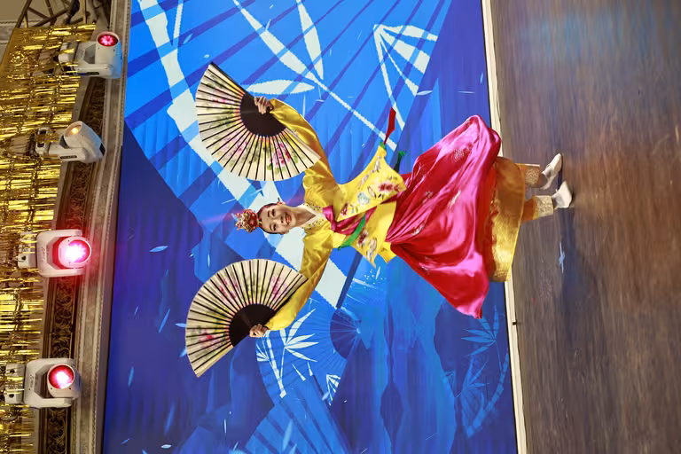 纽约东北同乡会金蛇狂舞春宴