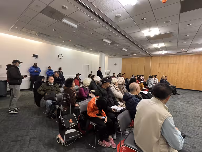 政府新移民政策对移民的影响